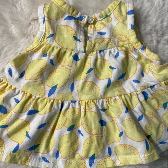SOLD 3/30/25 - Gap Baby Matching 2-Piece Lemon Print Set - 0-3 months - Picture 3 of 5